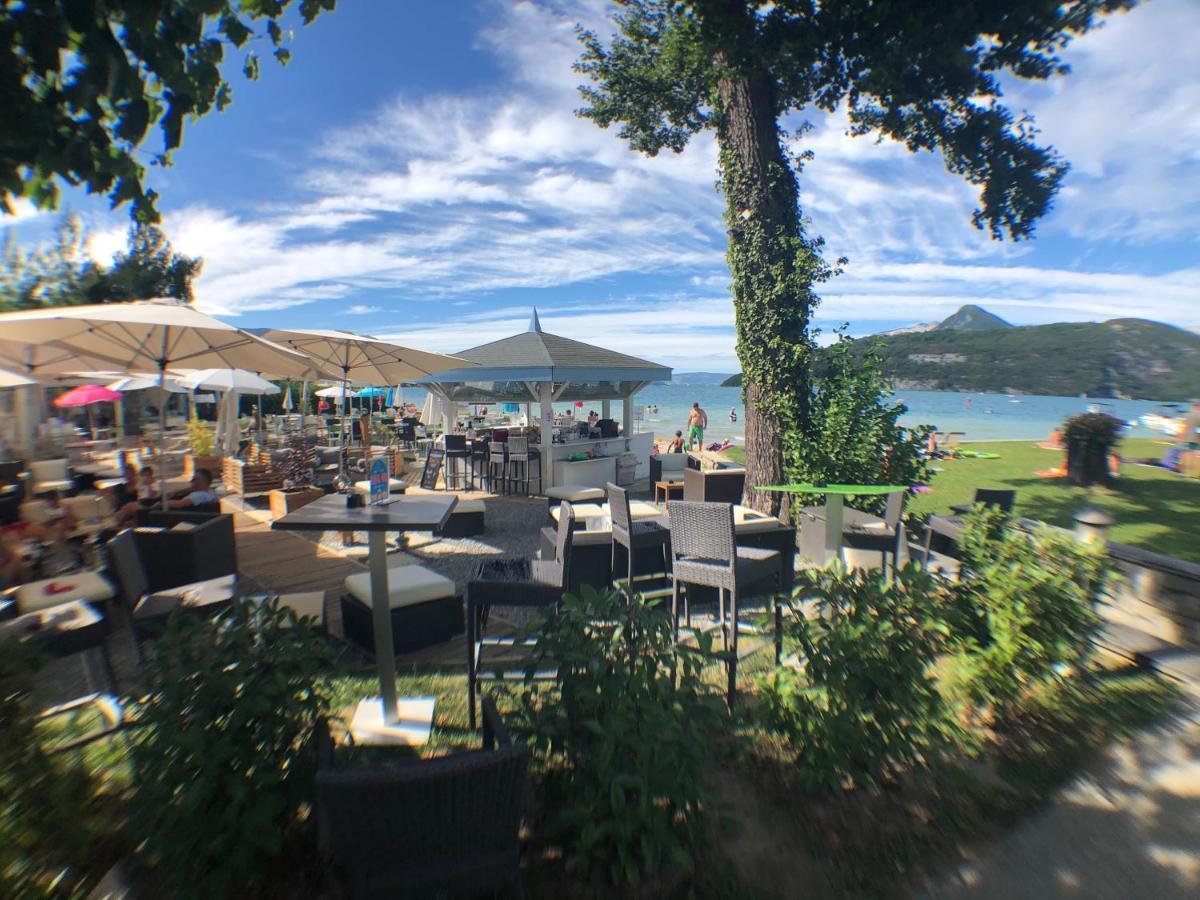 Logement Atypique Avec Vue Unique Panoramique Sur Le Lac D'Annecy, Dans Une Residence Avec Plage Et Ponton Privee Sur La Commune De Duingt Eksteriør bilde