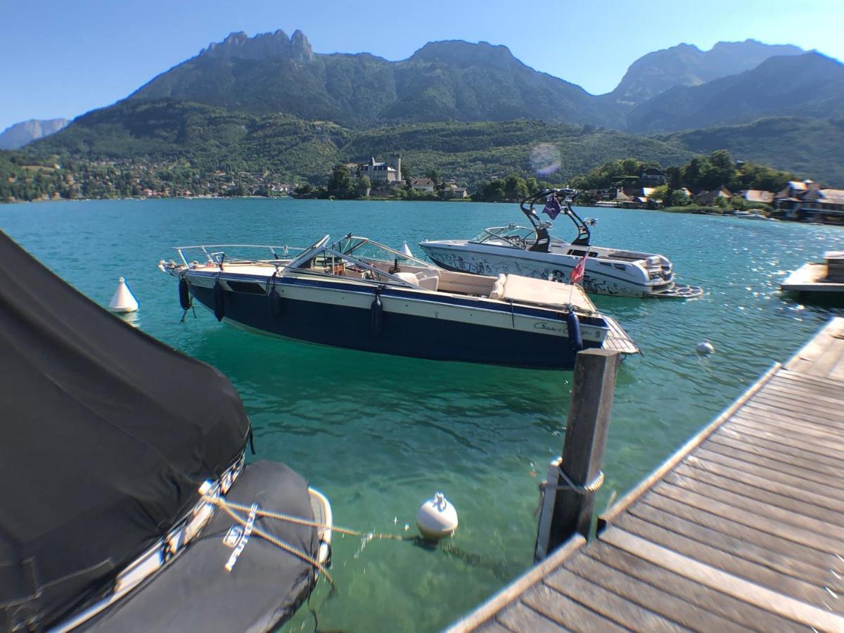 Logement Atypique Avec Vue Unique Panoramique Sur Le Lac D'Annecy, Dans Une Residence Avec Plage Et Ponton Privee Sur La Commune De Duingt Eksteriør bilde