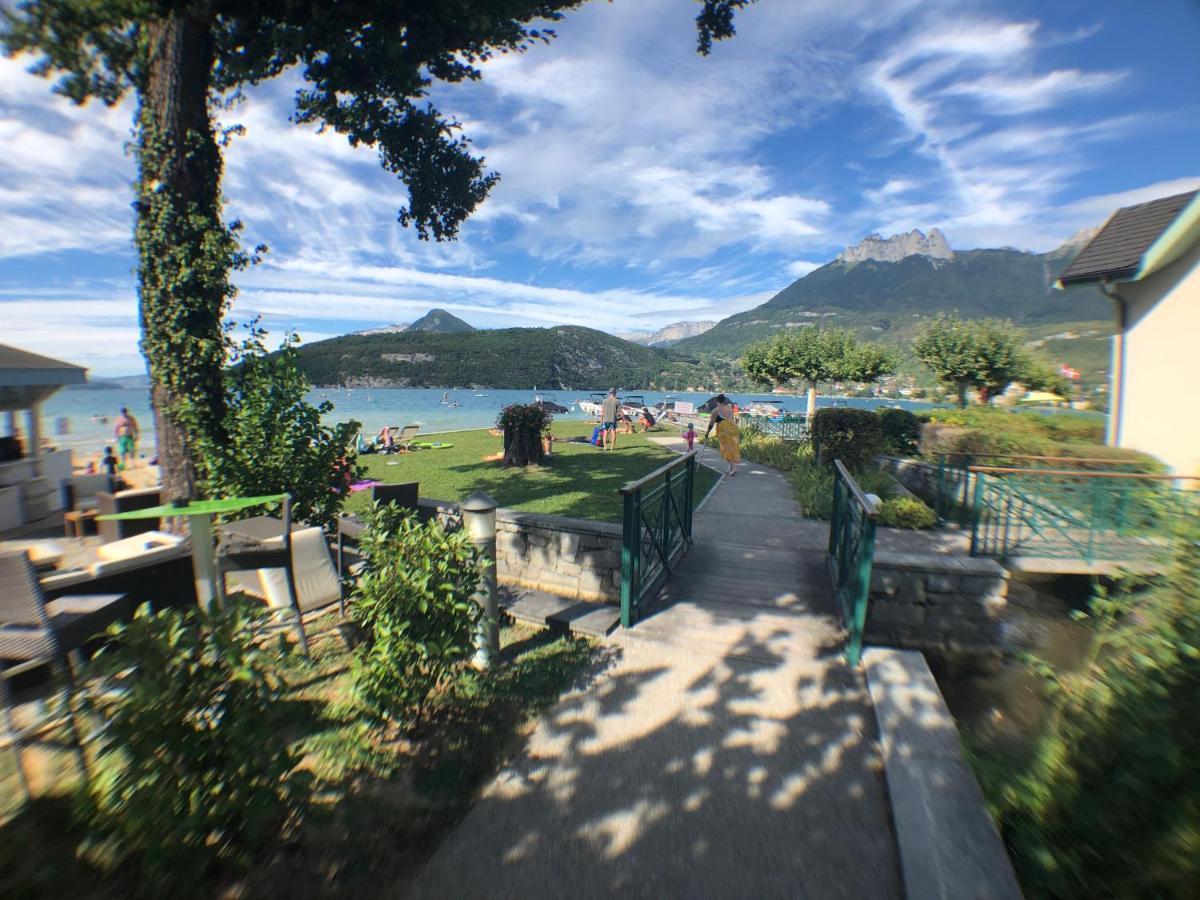 Logement Atypique Avec Vue Unique Panoramique Sur Le Lac D'Annecy, Dans Une Residence Avec Plage Et Ponton Privee Sur La Commune De Duingt Eksteriør bilde